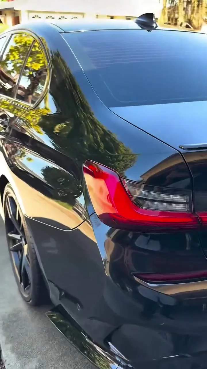 BMW taillight detail